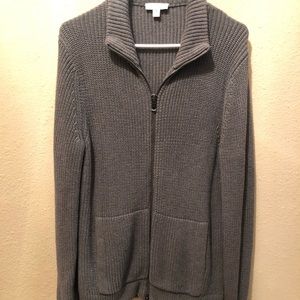 😎Warm Cozy Gap brand Gray Zip Up Sweater, Size Medium!!